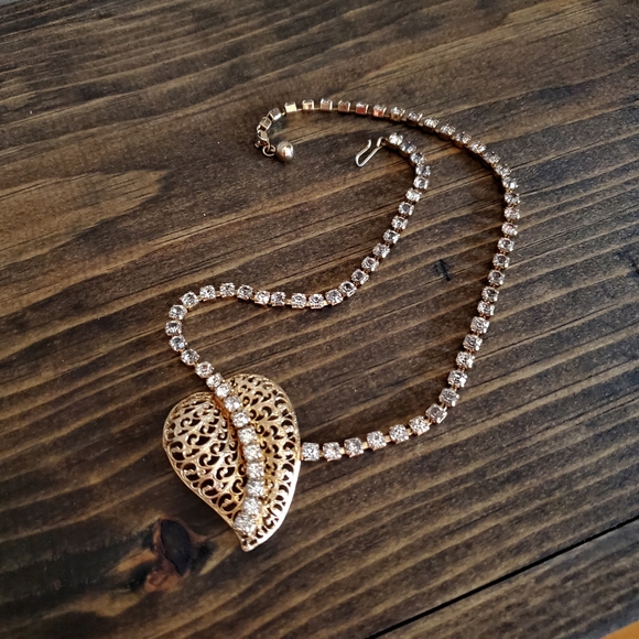 Vintage Gold Tone Leaf Gemstone Fashion Necklace 🍂😍 - Picture 2 of 11